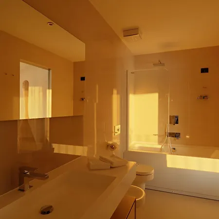Osejava Hotel 4*