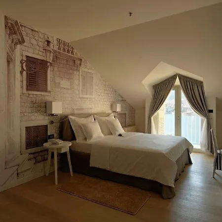 Osejava 4* Μακάρσκα
