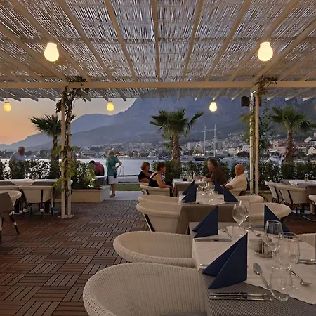 Osejava 4* Makarská